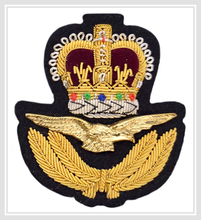RAF WW2 Officers SD Cap Badge
